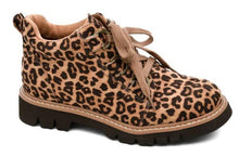 Load image into Gallery viewer, Campfire Leopard Bootie