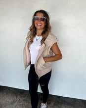 Load image into Gallery viewer, Harlow Puffer Vest - Tan