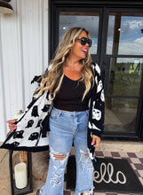 Load image into Gallery viewer, *𝐏𝐑𝐄𝐎𝐑𝐃𝐄𝐑* Reversible Halloween Cardigans