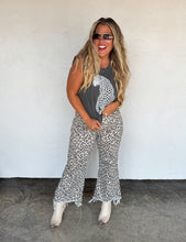 Load image into Gallery viewer, Urban Cheetah Denim