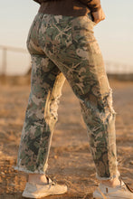 Load image into Gallery viewer, Camo Creek Jeans