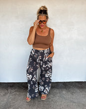 Load image into Gallery viewer, Haddie Wide Leg Floral Pants