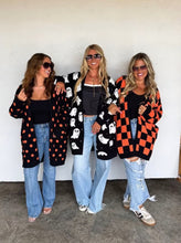 Load image into Gallery viewer, *𝐏𝐑𝐄𝐎𝐑𝐃𝐄𝐑* Reversible Halloween Cardigans
