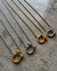 Horseshoe Necklace *Assorted*