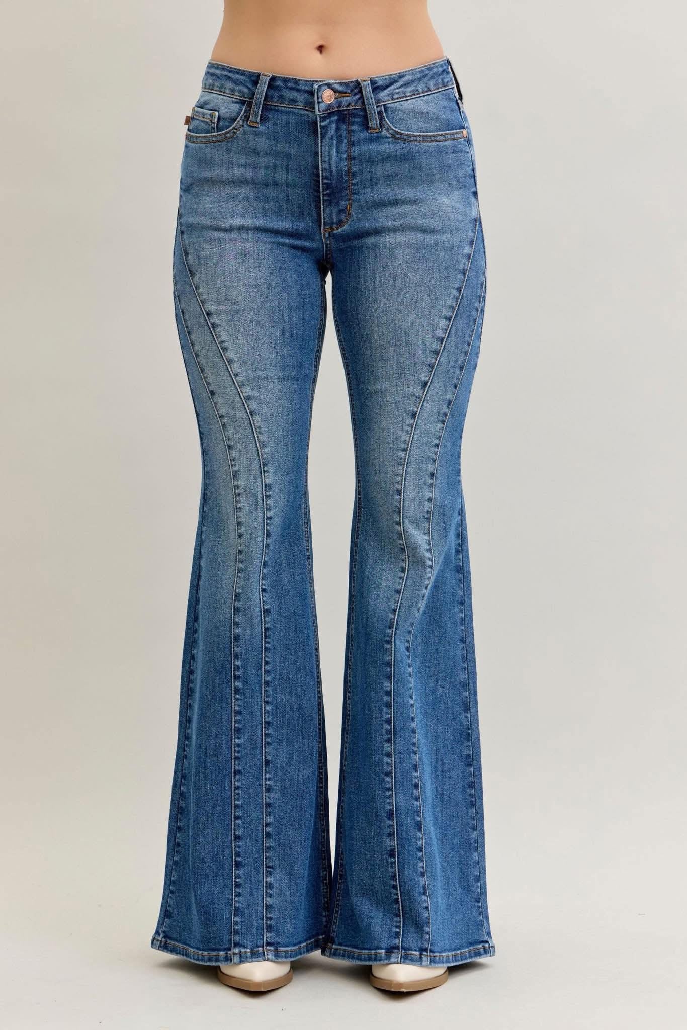 Jacqueline Flare Judy Blue Jeans