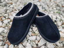Load image into Gallery viewer, Sparks Clogs - Black
