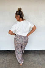 Load image into Gallery viewer, Scuba Camo Joggers *PreOrder ETA Ship 12/10*
