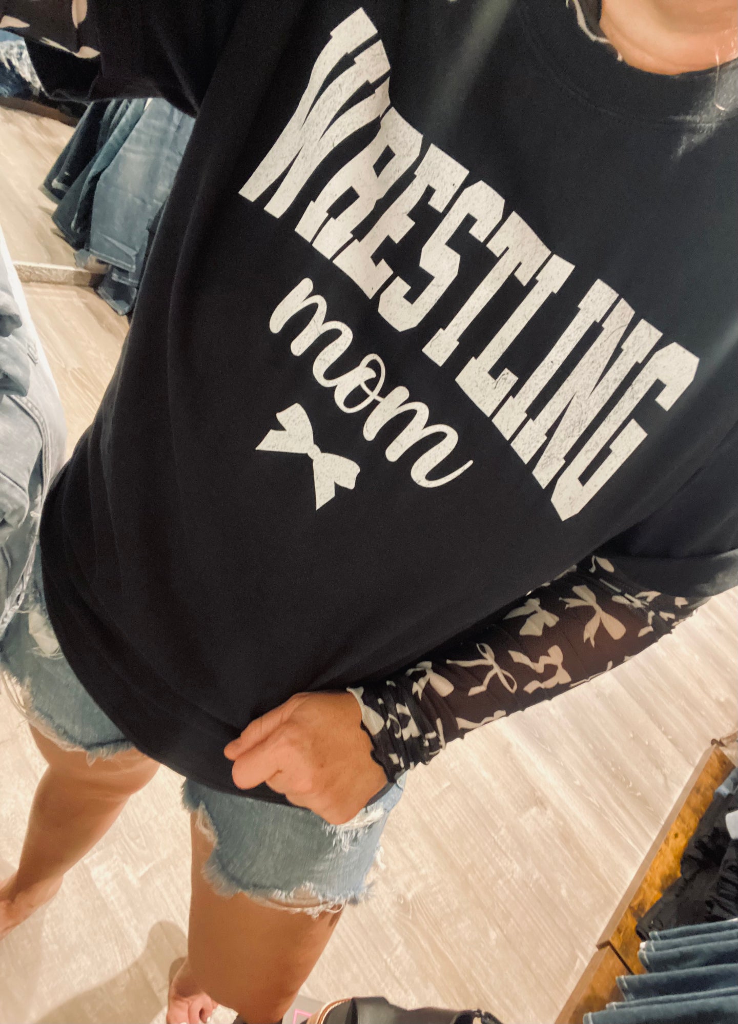 Bow Wrestling Mom Vintage Wash Tee
