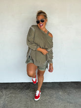 Load image into Gallery viewer, Classic Crew Pullover *ETA Ship 10/5*
