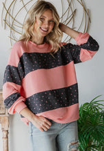 Load image into Gallery viewer, Vintage Floral Top
