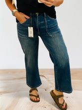 Load image into Gallery viewer, Wide Crop Judy Blue Cargo
