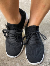 Load image into Gallery viewer, Trisha Sneaker - Black *Final Sale
