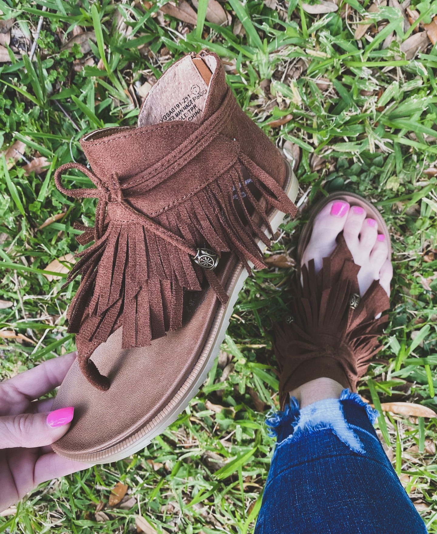 Fringe Business Sandals - Tan *Final Sale*