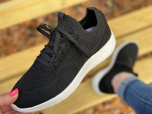 Trisha Sneaker - Black *Final Sale